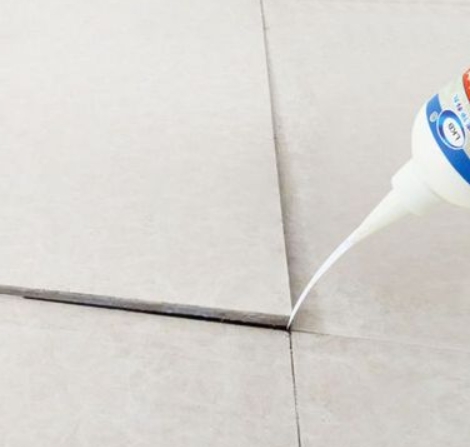 沙市瓷砖空鼓维修公司分享卫生间瓷砖脱落的原因可能有以下几点